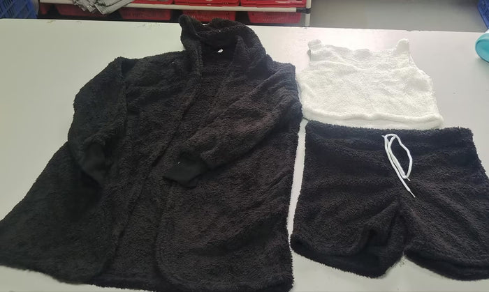 Black / L