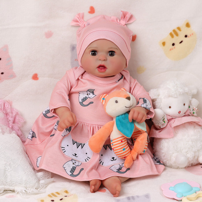 Kitten Bailyn / Cloth Body