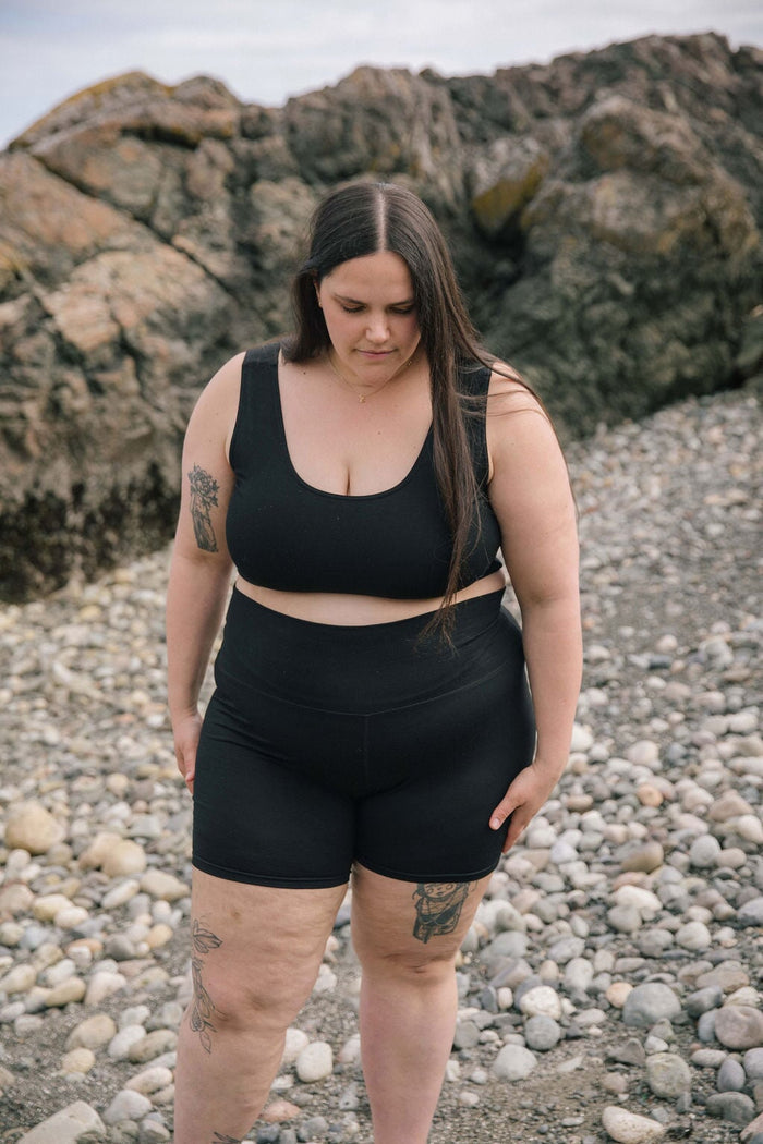 Bike Shorts 6"| Sybil is wearing size 3XLarge, height is 5.6"