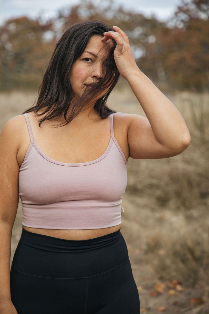Bralette | Hanna is wearing size Medium