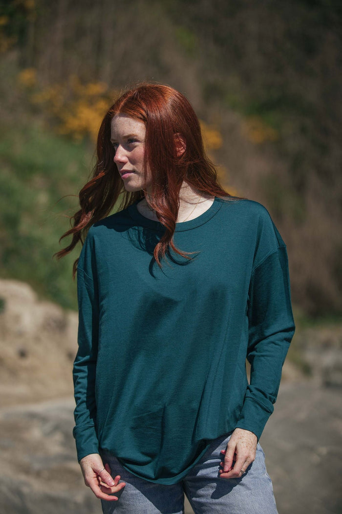 Oversized T | Olivia is wearing size XSmall, height 5.7"