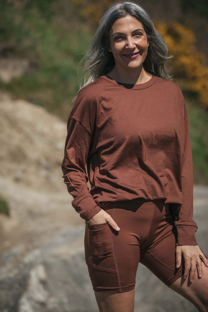 Oversized T | Lhasa is wearing size Small, height 5.6"