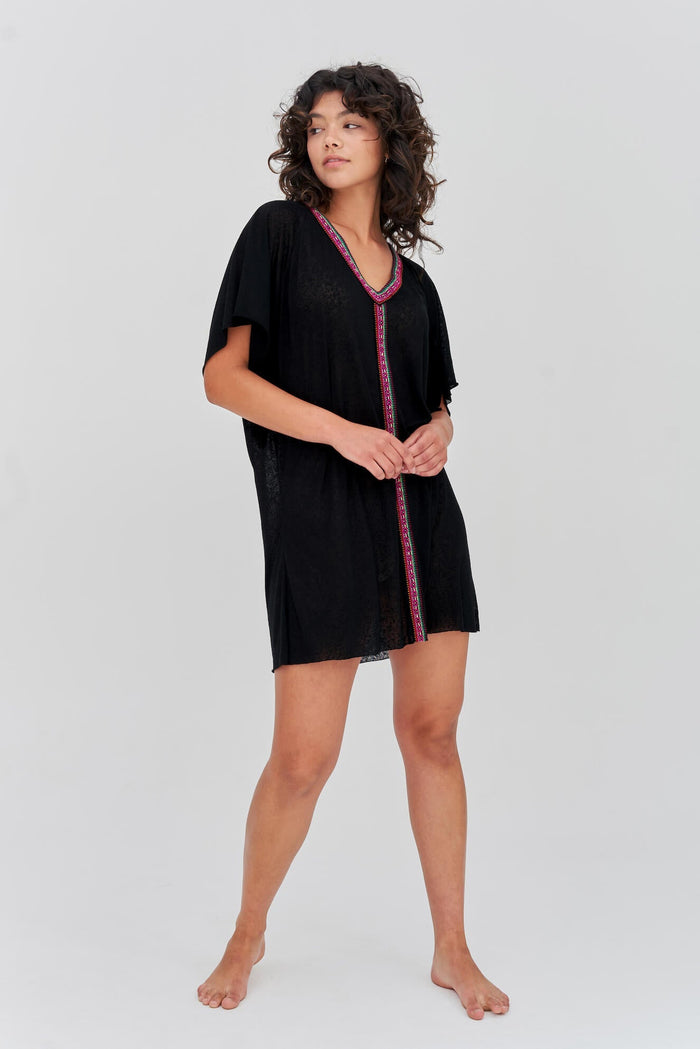 Black / STANDARD