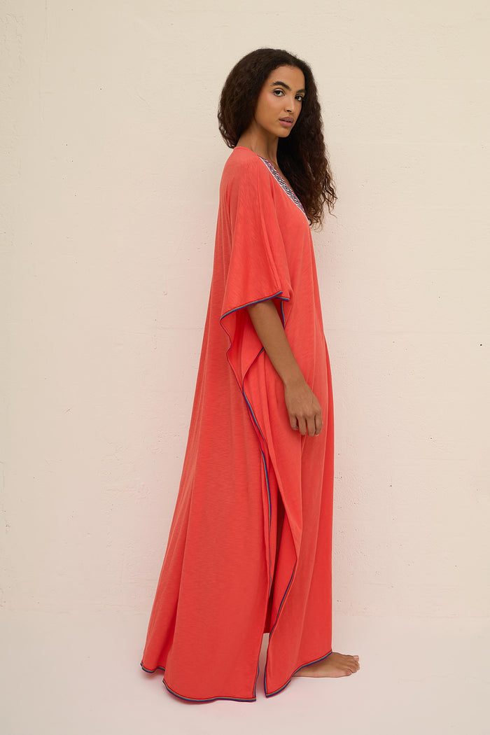 Monochromatic Pima Thobe