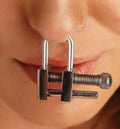 Nose Shackle