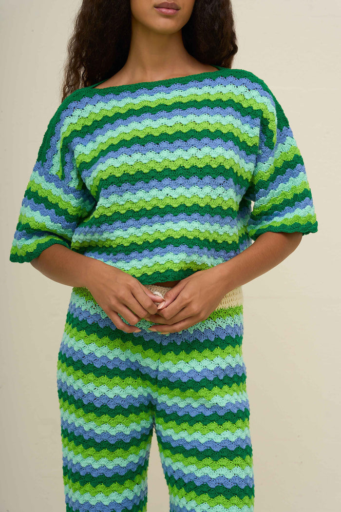 Shell Waves Crochet Pullover Top