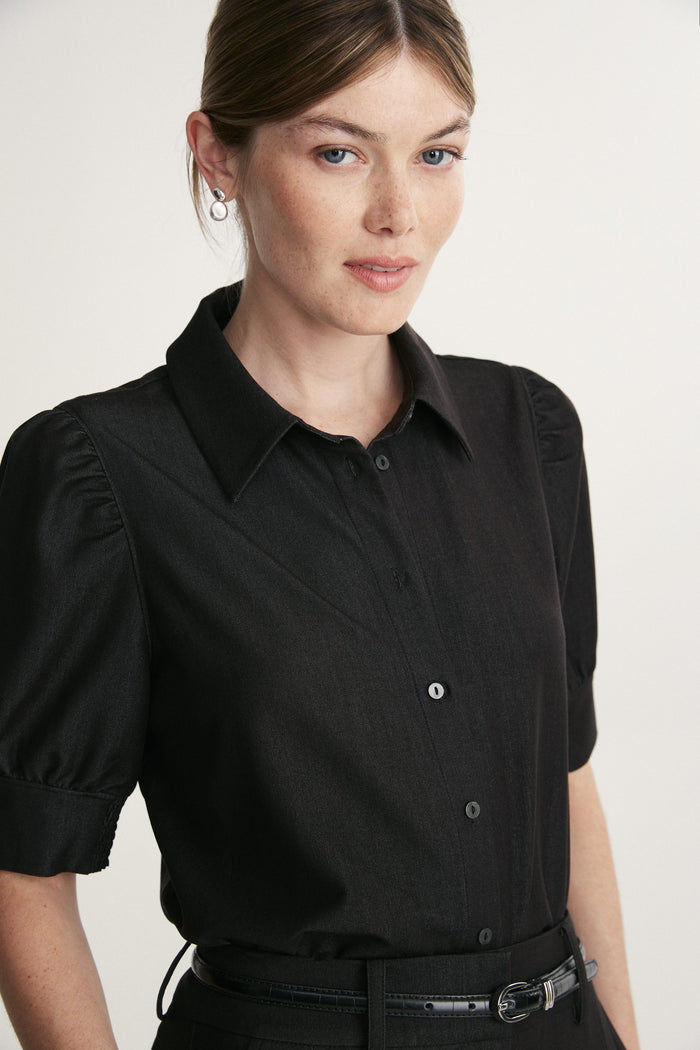 Shirt with puff sleeve
