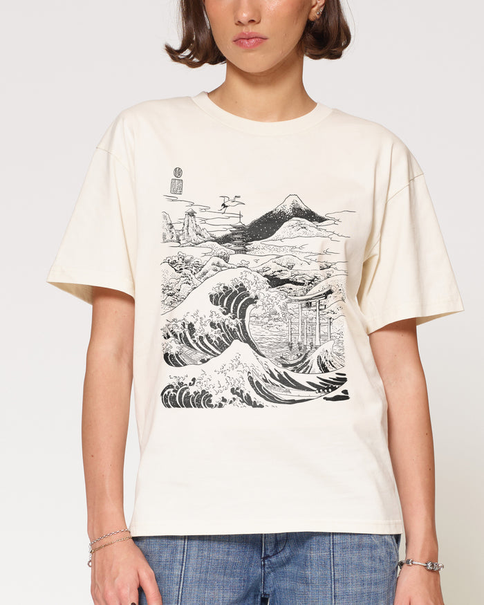 The Great Wave on Mount Fujiyama T-Shirt – view 2